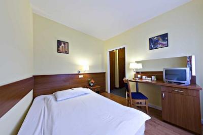 Hotel Palatinus in Sopron - superior Einzelzimmer in der Innenstadt - Hotel Palatinus Sopron - Hotel Palatinus in der Innenstadt von Sopron für erschwindbaren Preis