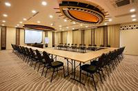 Moderner und technisch gut ausgestatteter Konferenzraum im Hotel Bambara im Bükk Gebirge in Ungarn