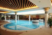 Hotel Aquarell Cegled Schwimmbecken - Wellness- und Kurhotel in Cegled - Wellnesshotel Aquarell Cegled - mit Wellness- und Kurabteilung zu günstigen Preisen - Cegled, Ungarn