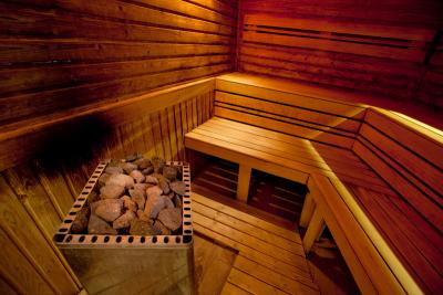 Sauna von Hotel Greenfield Golf Spa - Luxus und Wellness zu günstigen Preisen - ✔️ Greenfield  Golf Spa Hotel Bükfürdö**** - Wellness Wochenende in Greenfield Hotel in Bükfürdö, Ungarn