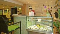 Wellness Hotel Gyula - Vitamin Bar erwartet die Hotelgäsre