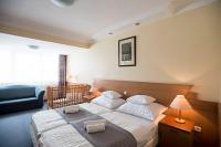 Hotel Marina-Port 4* Zimmer zu günstigen Preisen in Balatonkenese