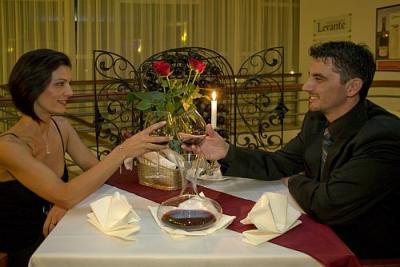 4* Hotel Bal Balatonalmadi - romantisches Wochenende am Plattensee - Hotel Bál Resort**** Balatonalmádi - Wellness Hotel am Plattensee