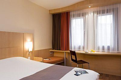 Günstiges Ibis Hotel in Budapest 3* Ibis Heldenplatz Budapest - ✔️ Ibis Heroes Square*** Budapest - Ibis Hotel in Dozsa György Straße in Budapest zu einem guten Preis