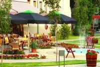 Garten im 4-Sterne-Novotel Hotel Szekesfehervar