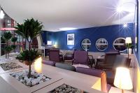 Business-Corner im Lobby vom Castrum Hotel Szekesfehervar